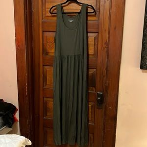 Dark Green Maxi dress